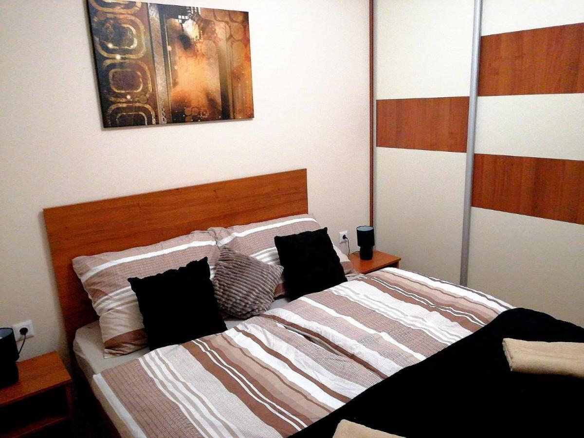 Olga Apartman Szeged Exterior foto